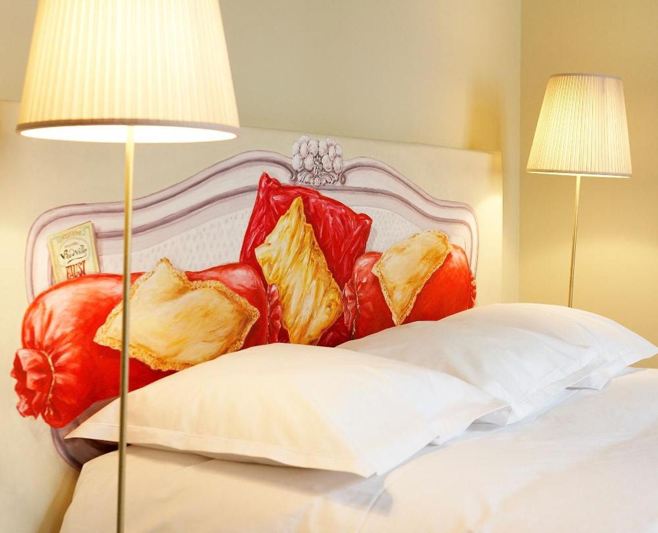 Le Vaudeville Bed & Breakfast