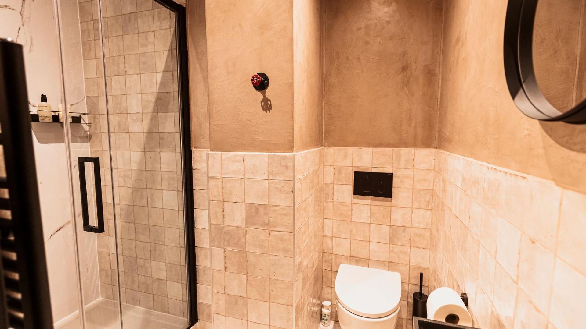 Golden Dove Luxury