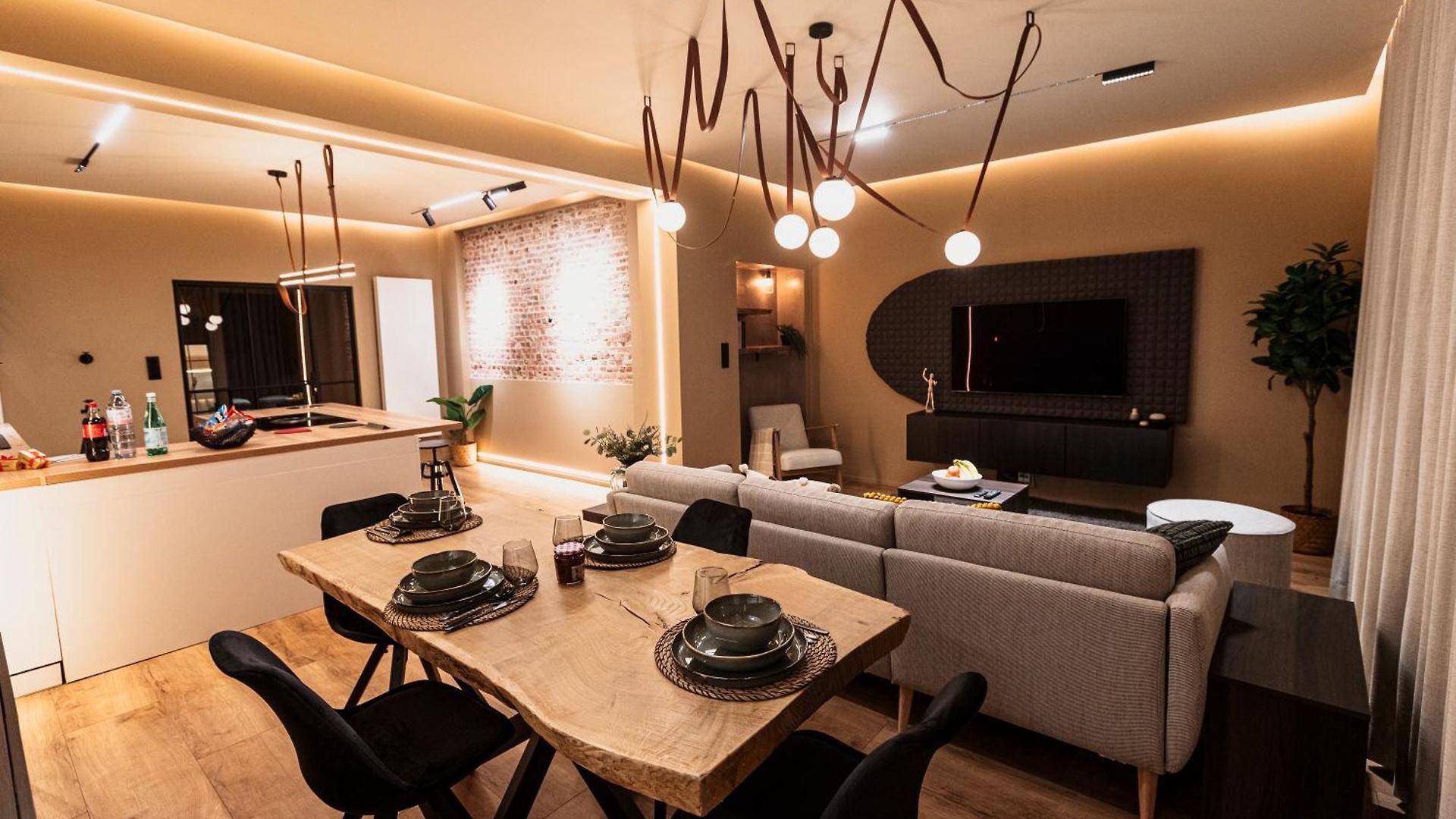 Golden Dove Luxury Appartement *