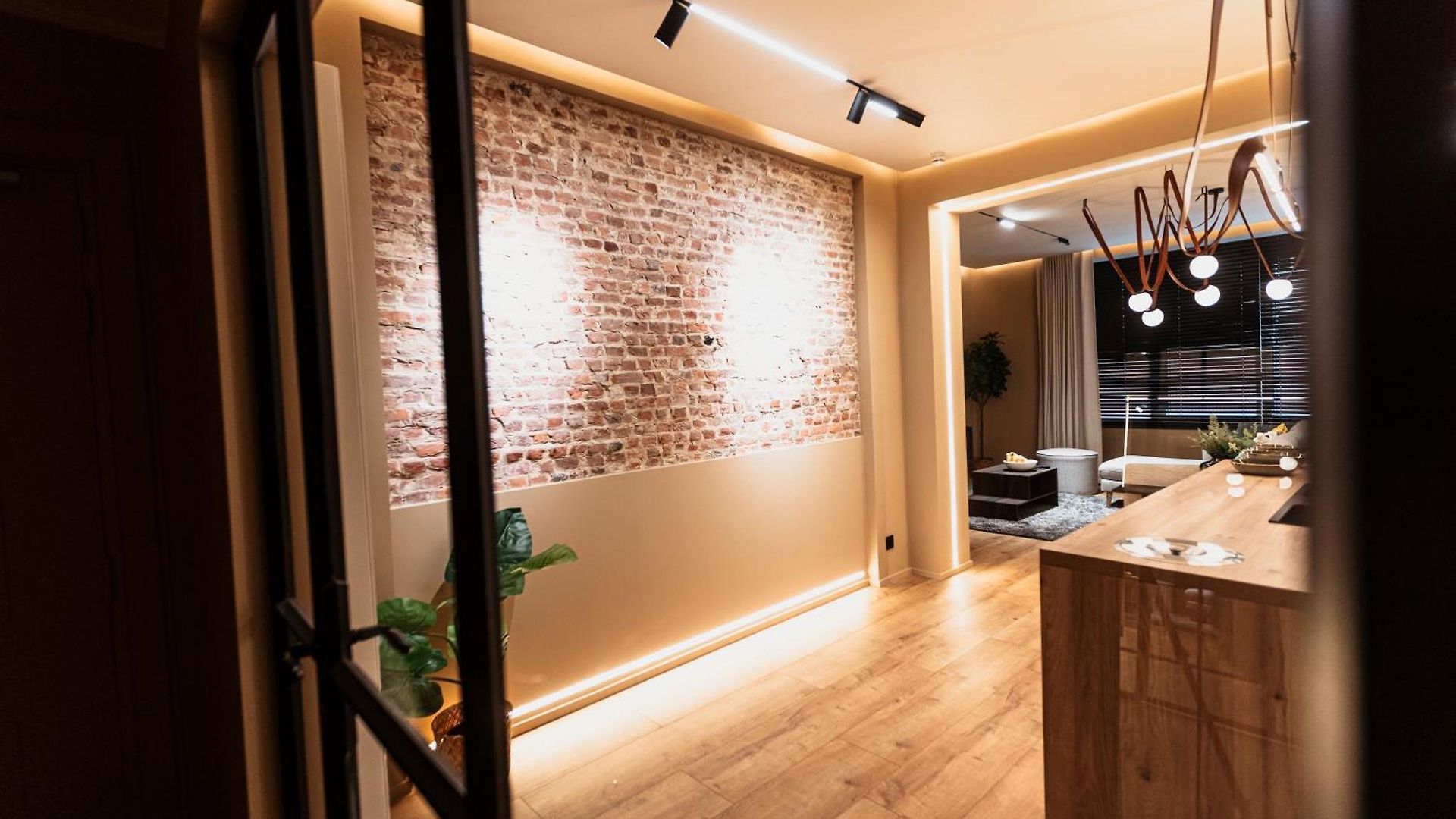Golden Dove Luxury * Brussel