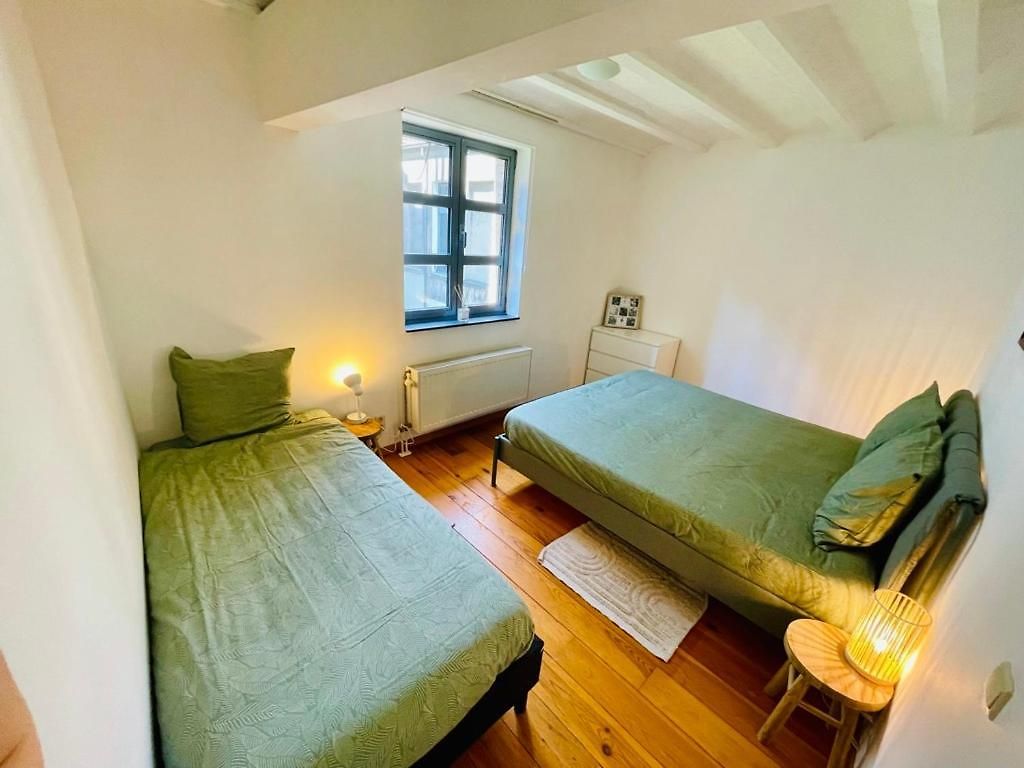 Oasis-spacious Loft In Excellent Location Apartment