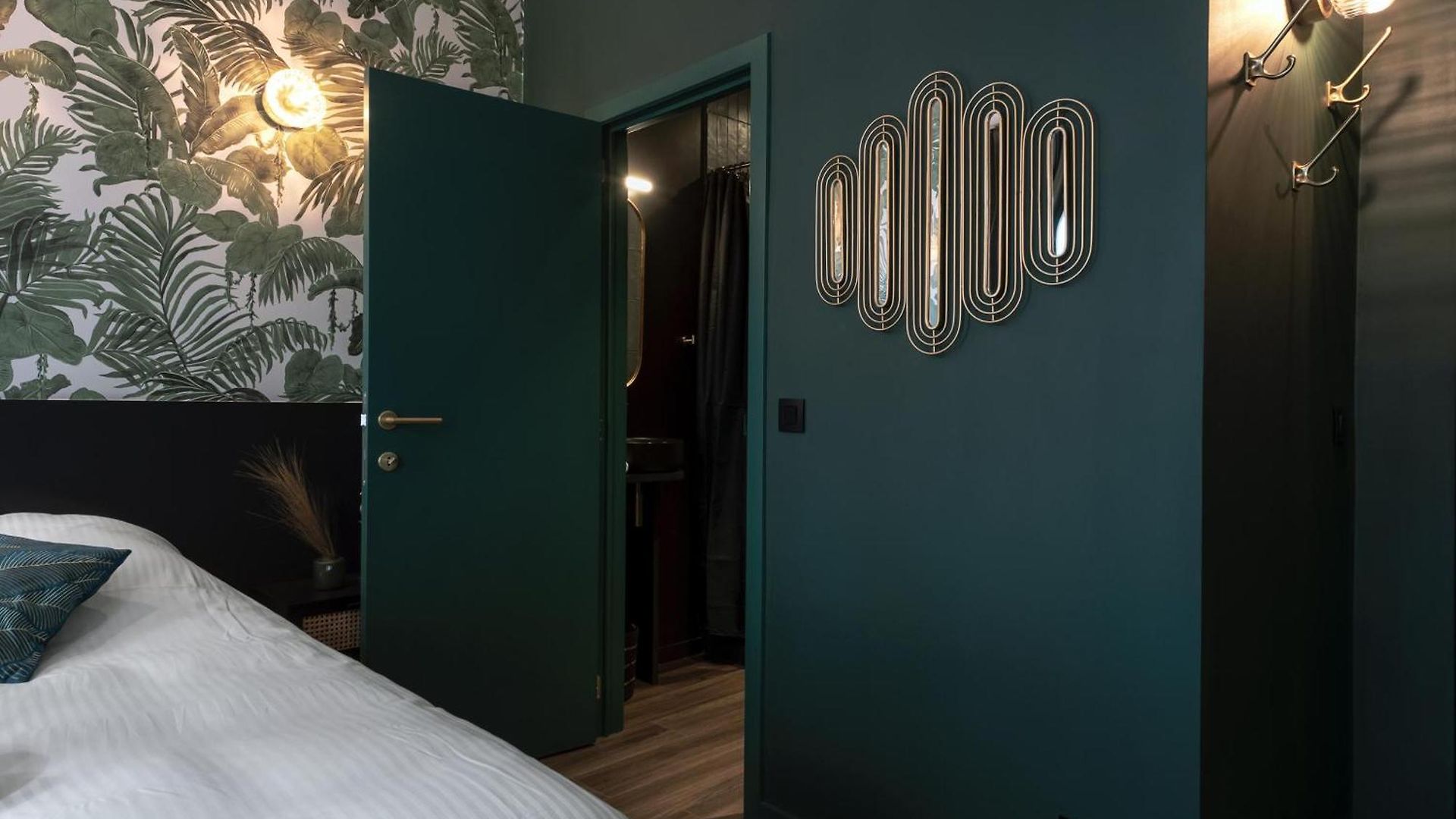 Bed & Breakfast Secret Walls 3*