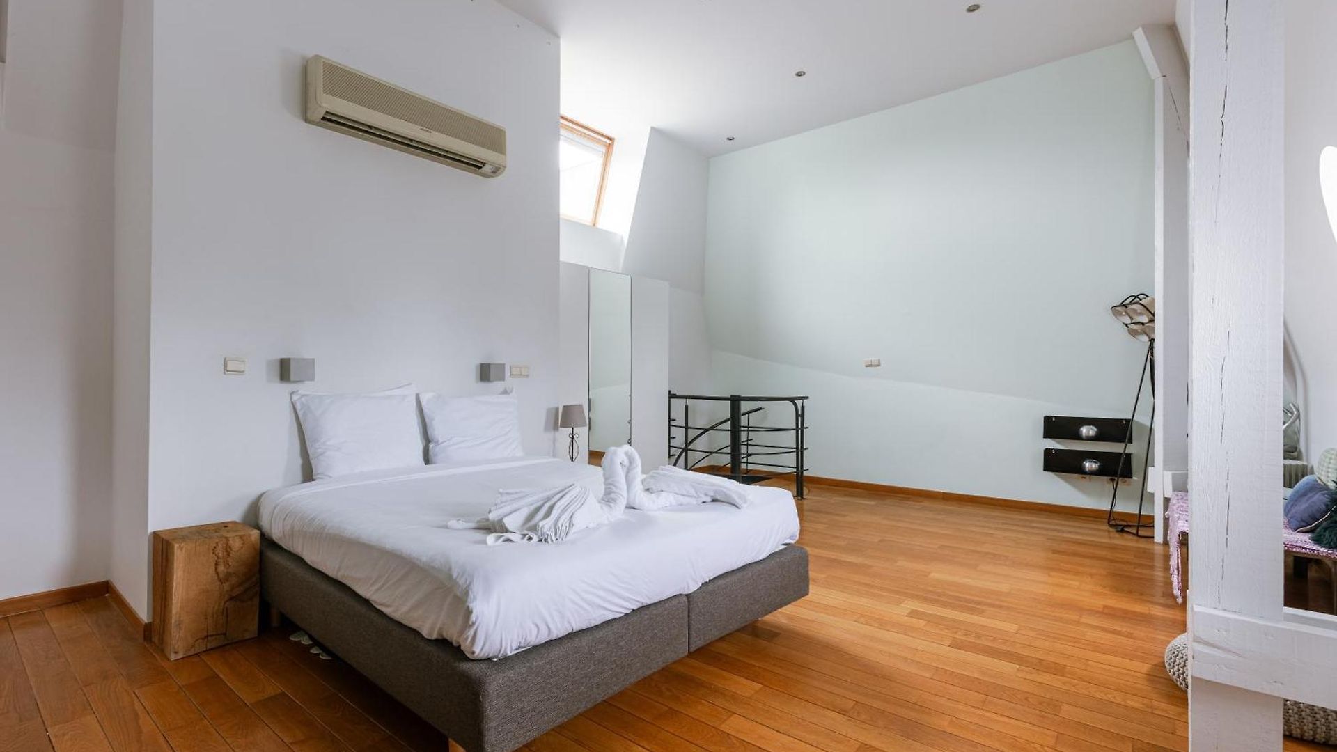 New Stylish Grand Place Center Duplex Brussel