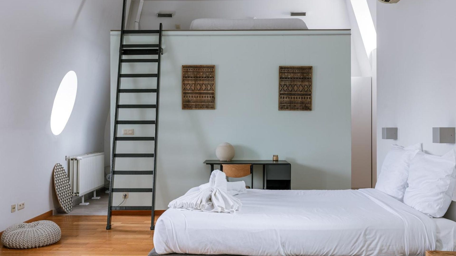 New Stylish Grand Place Center Duplex Appartement Brussel