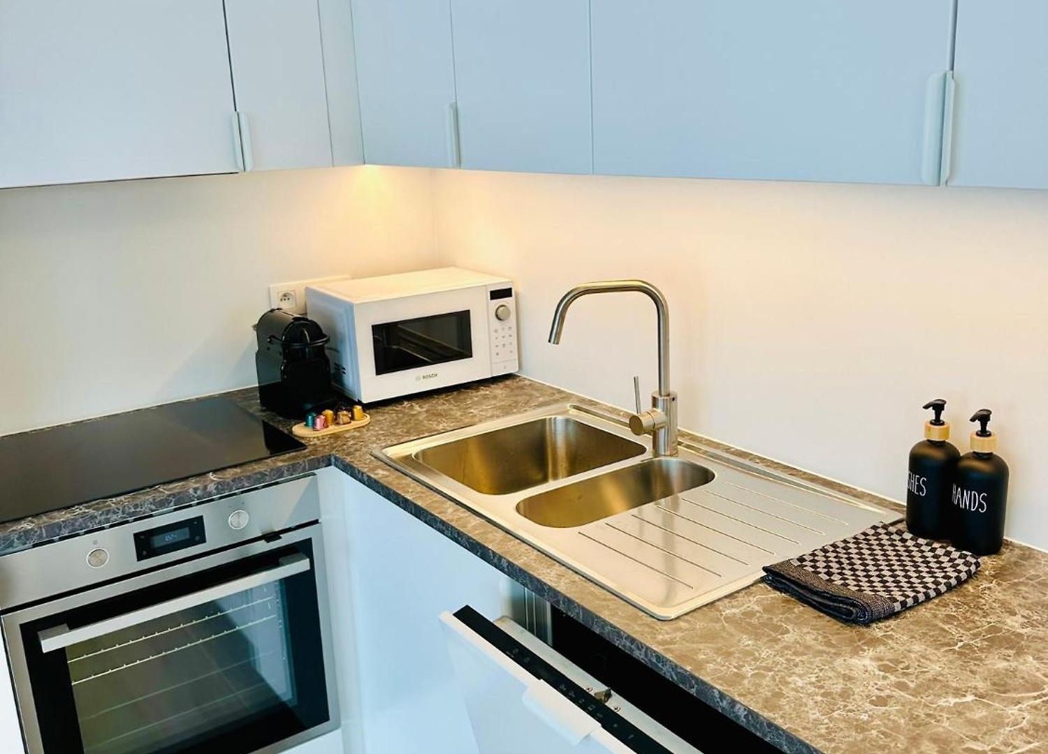 Urbanstay - Jacqmain Downtown * Brussels