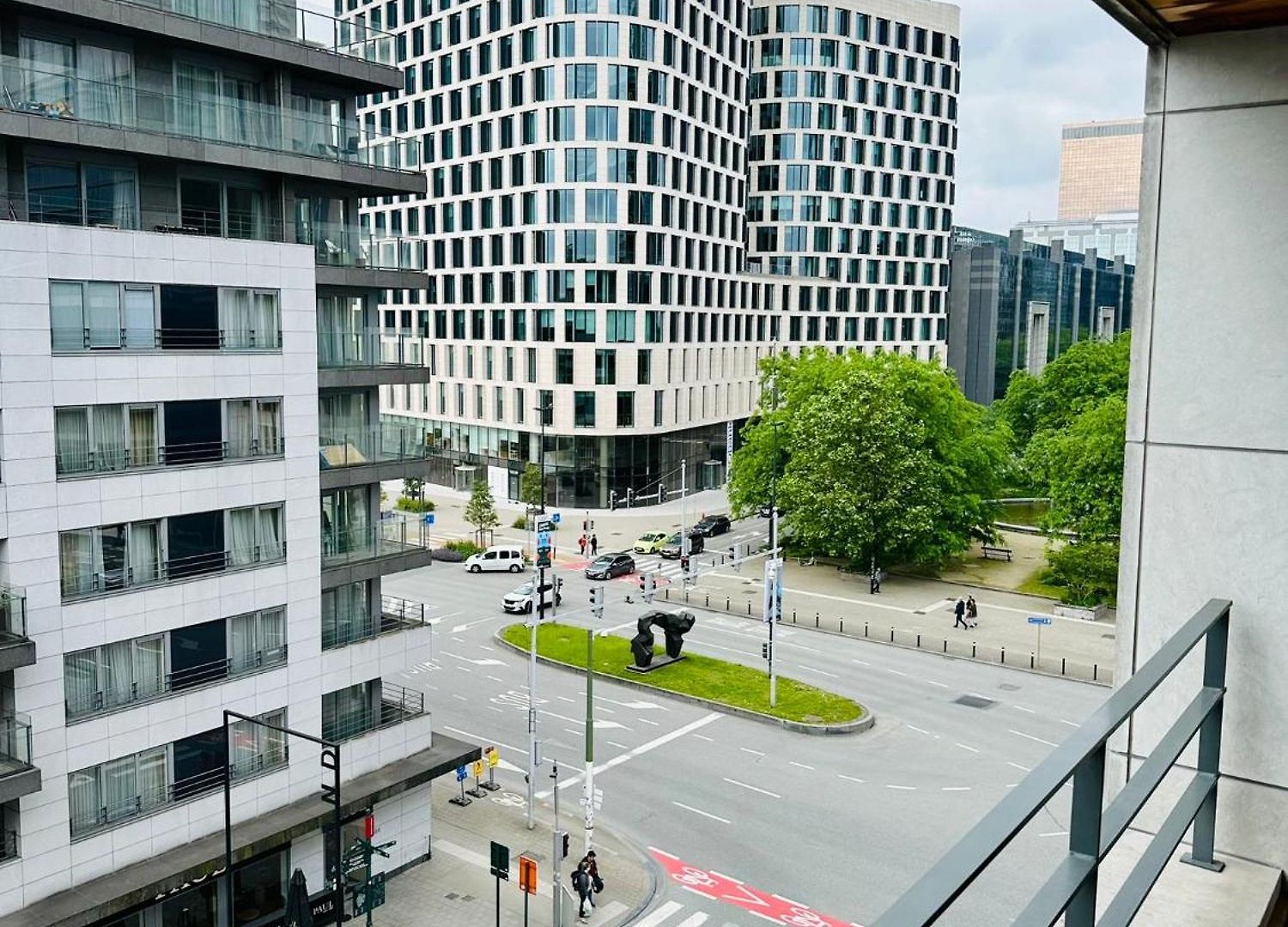 Urbanstay - Jacqmain Downtown Apartment *