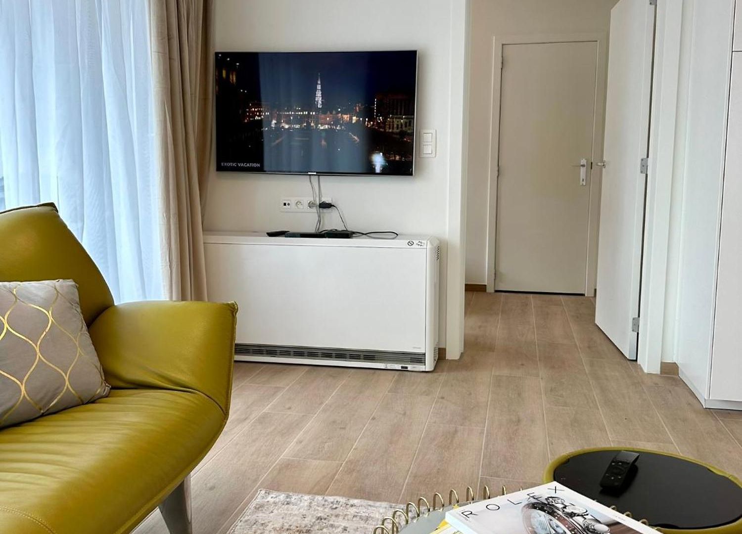 Apartment Urbanstay - Jacqmain Downtown *
