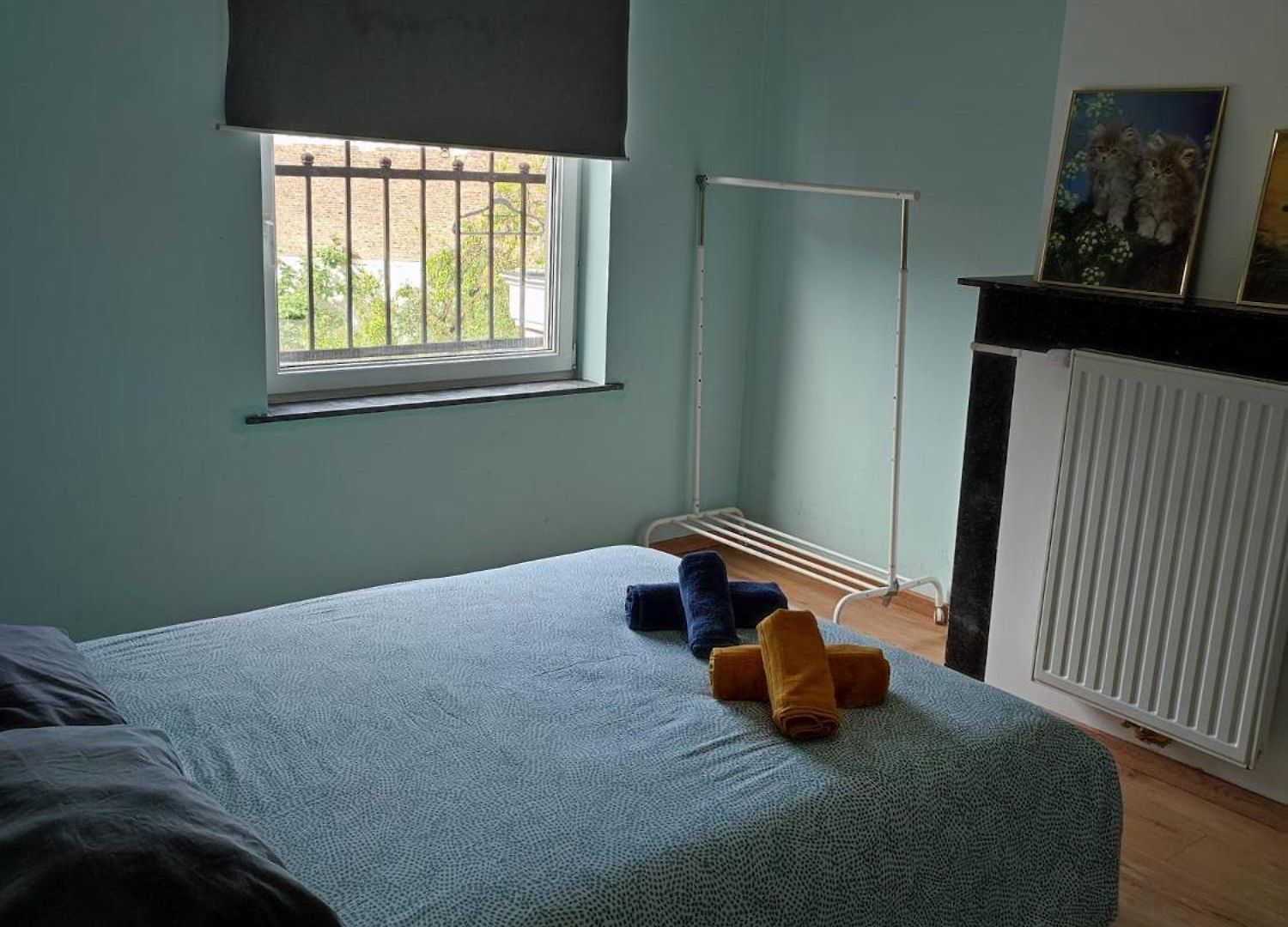 Accommodatie bij particulieren Confortable Avec Un Lit Double A Schaerbeek Cle Bleu Brussel