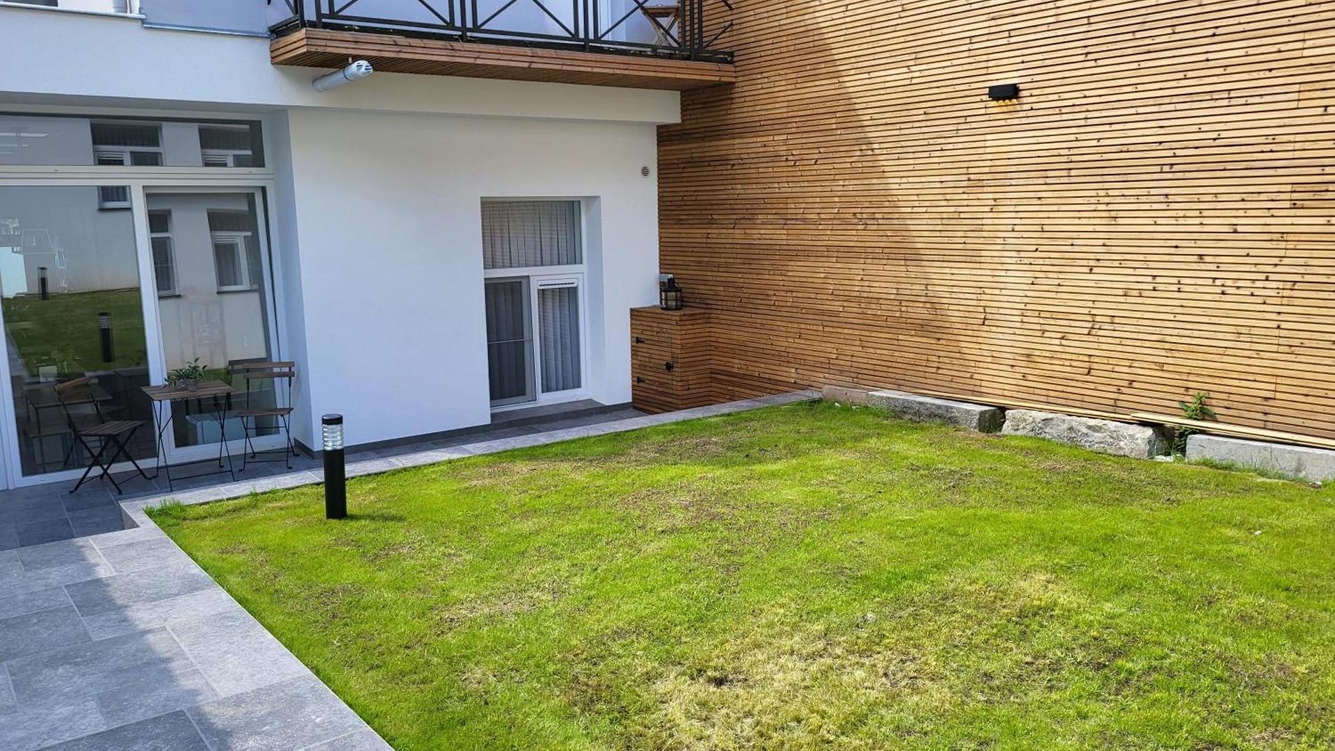 Private - European Quarter Homestay