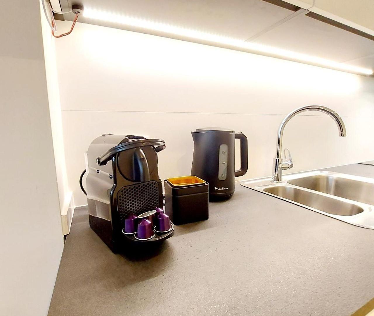 New Luxe Grand Place Apartment *
