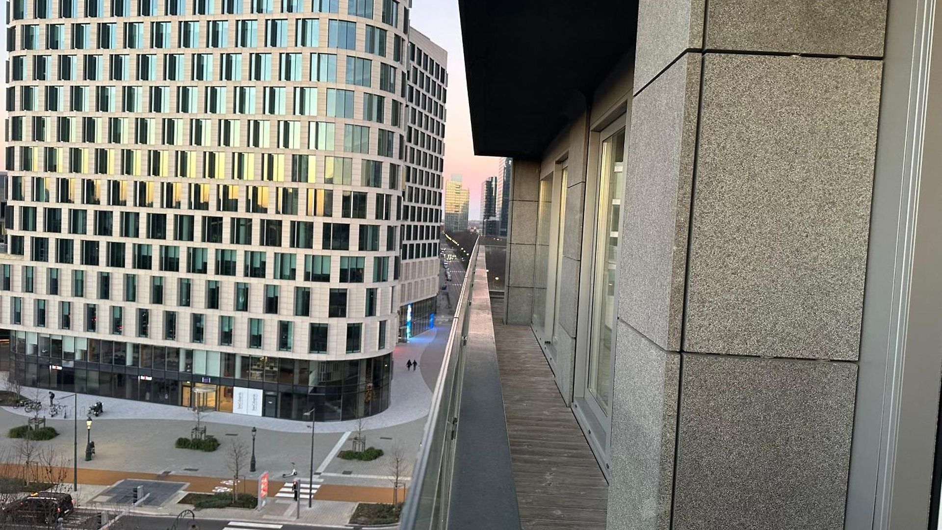 With Balcony In Center