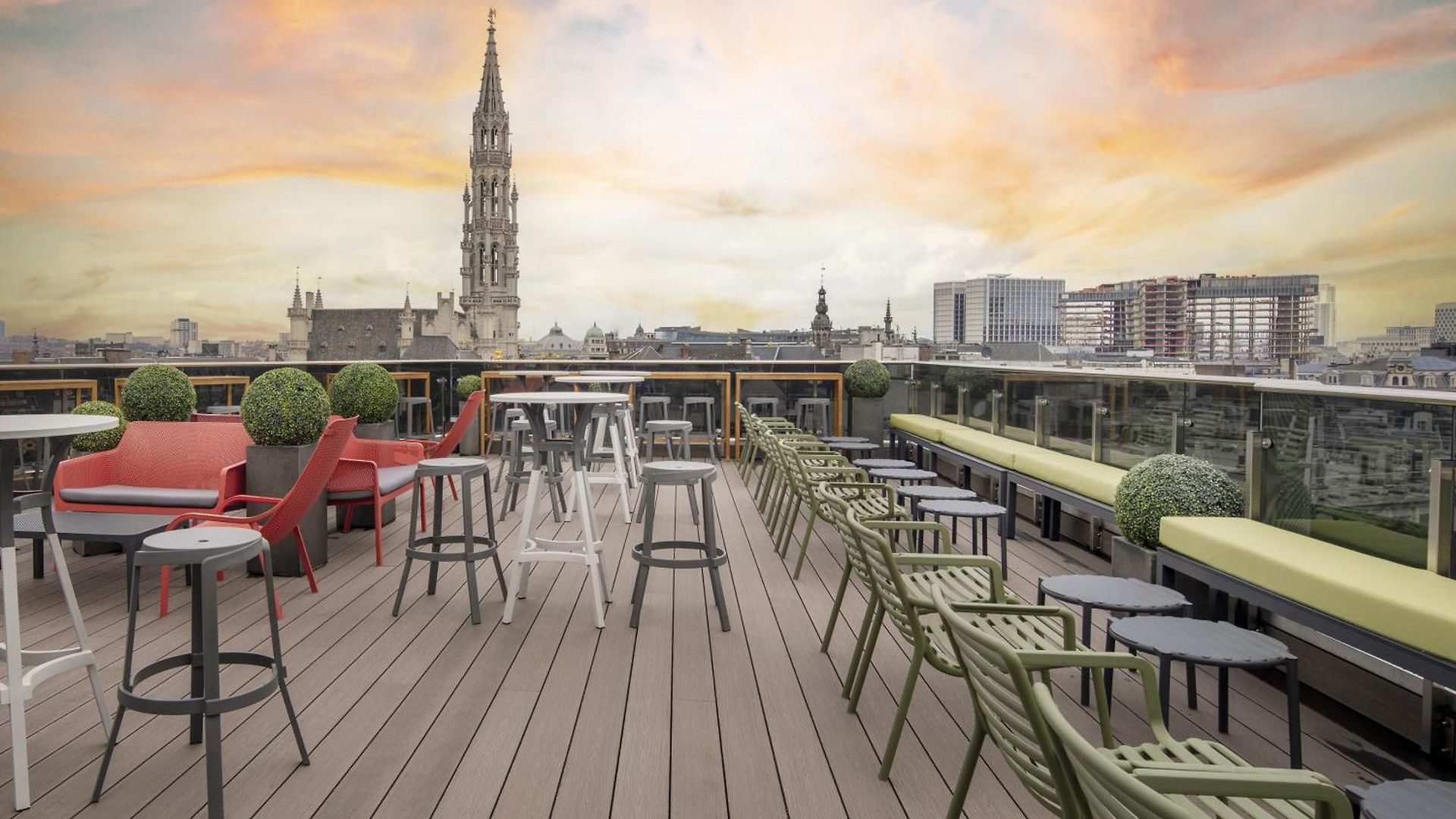 Warwick Grand-place Hotel 4*