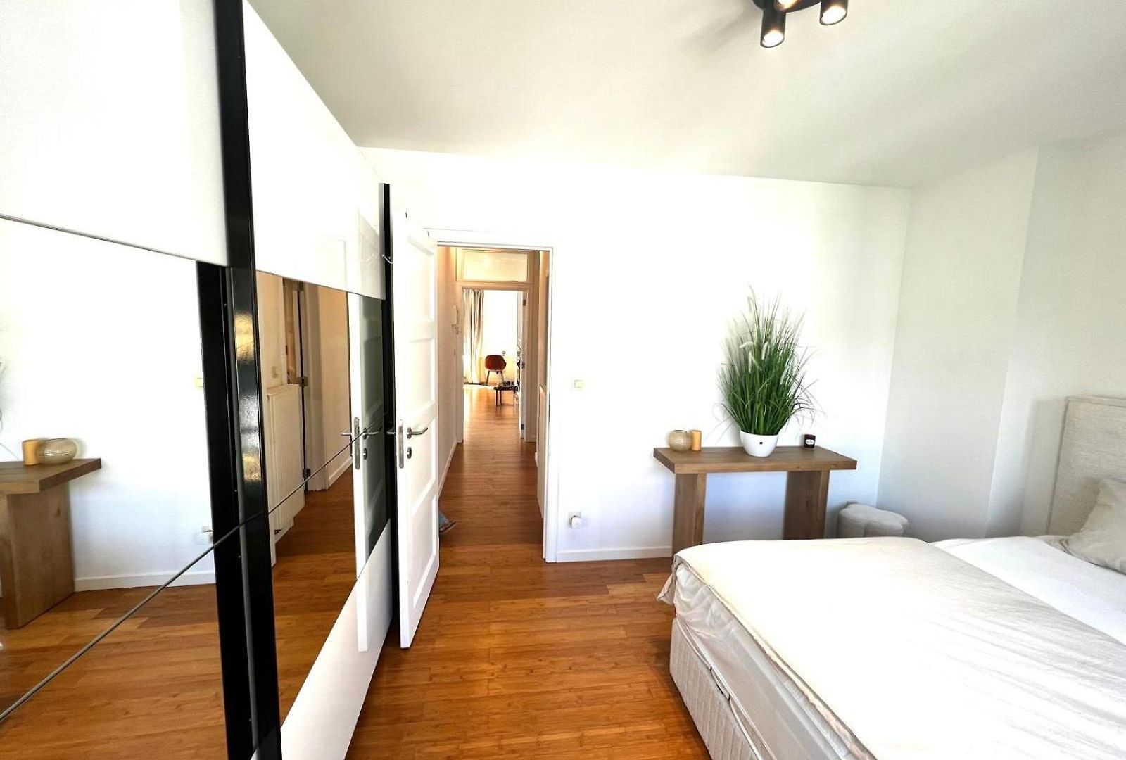 Apartment Wolu *