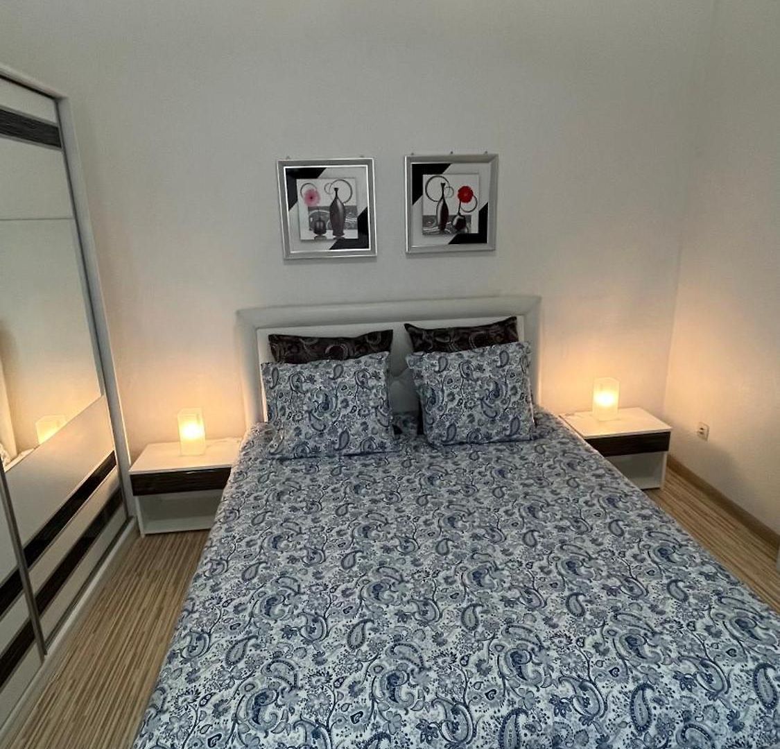 Apartment Two Bedroom Flat - Hyper Center *