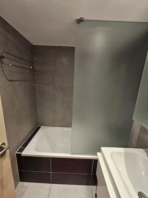 Appartement Cosy 4 *