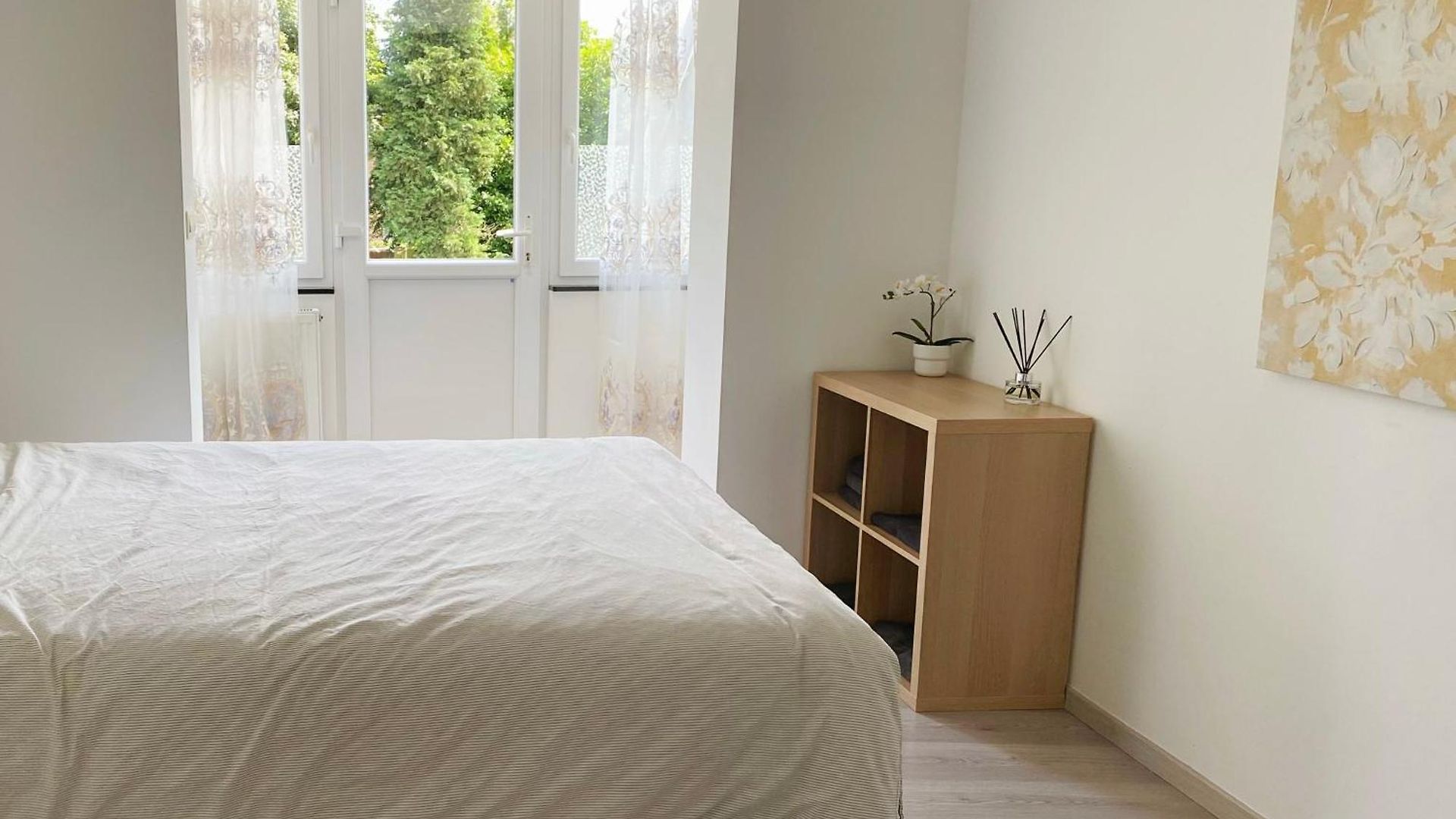 Sweet With Big Terrace Apartment