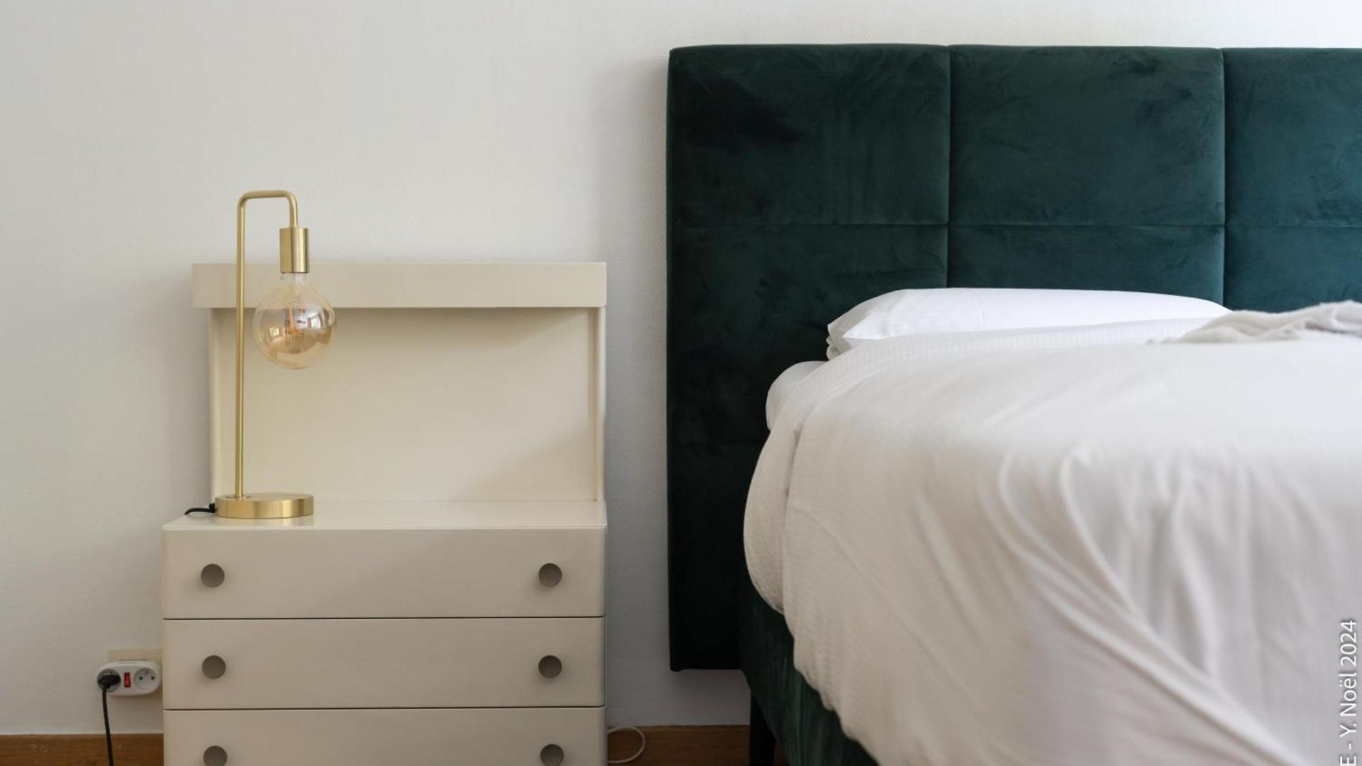 La Louve - Big Place & Garden - Parking Gratuit * Brussels