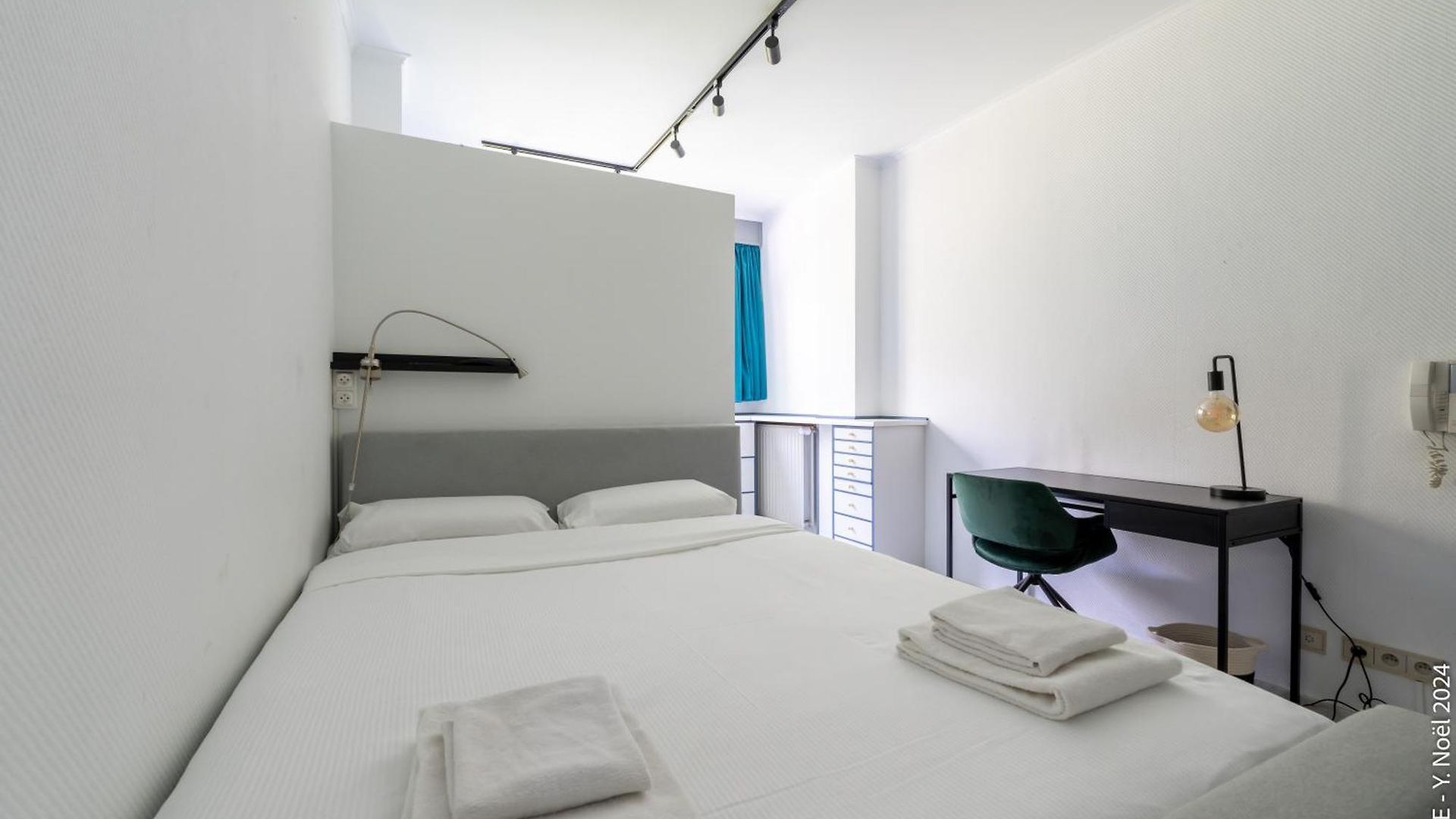 Villa La Louve - Big Place & Garden - Parking Gratuit Brussels