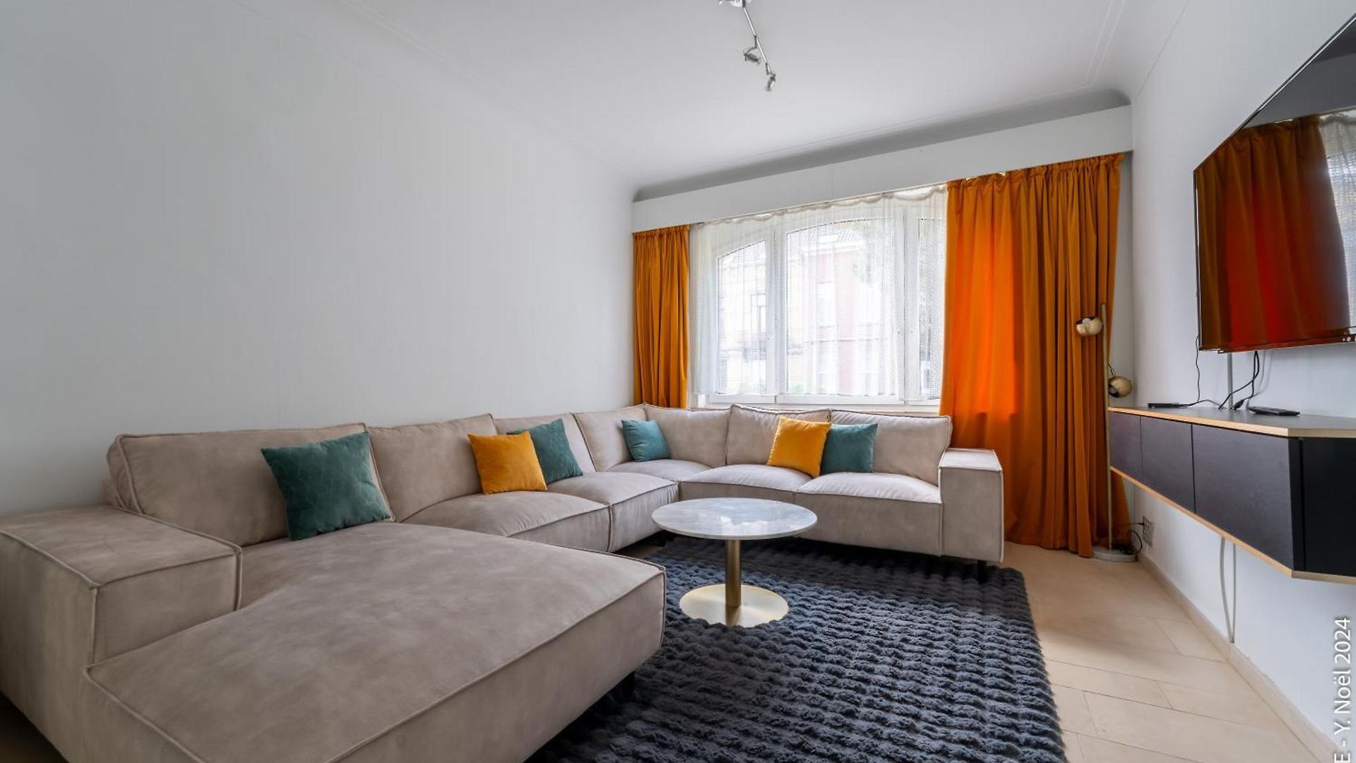Villa La Louve - Big Place & Garden - Parking Gratuit *