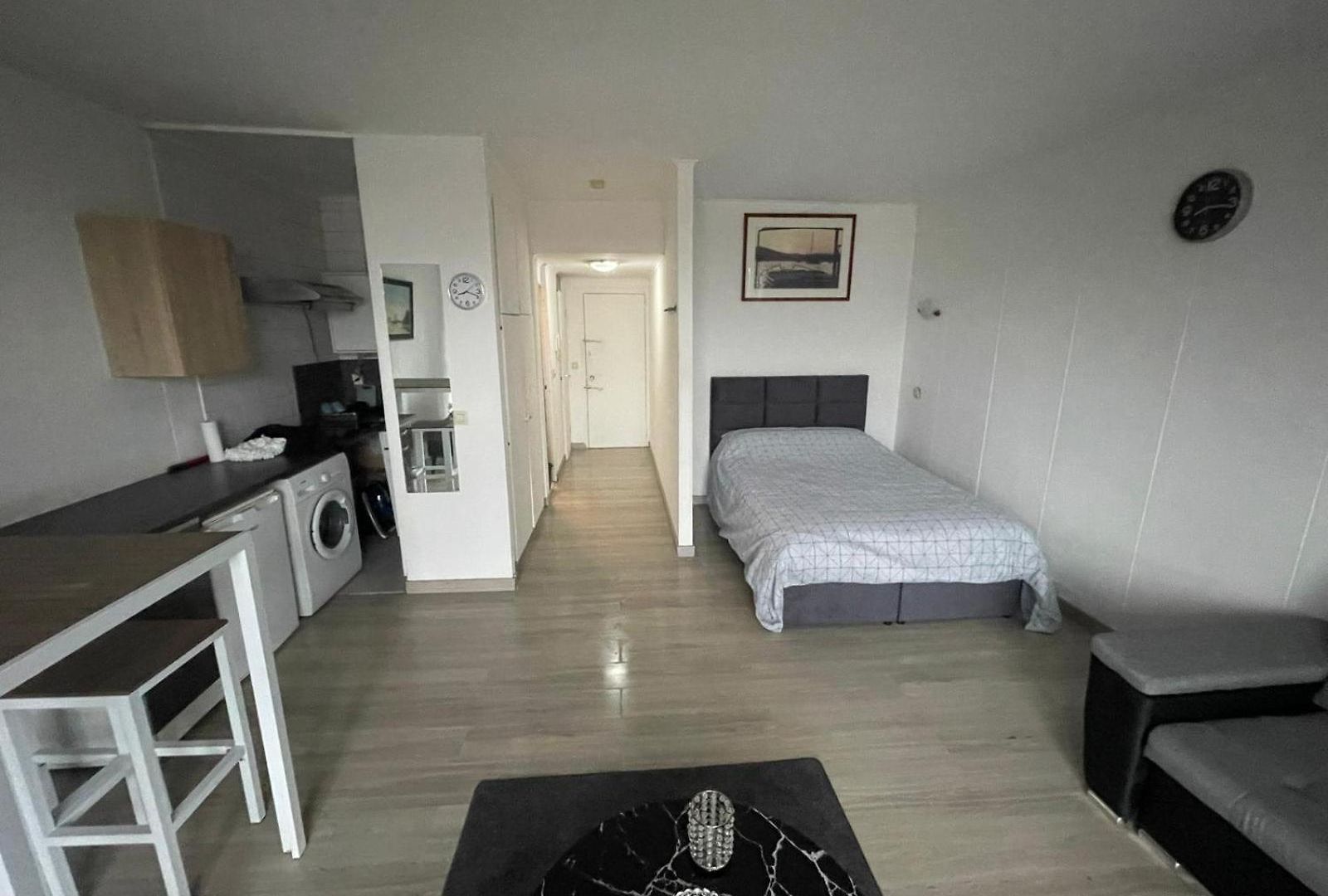 Apartment Elegant A Louise, Quartier Prestige De Brussels