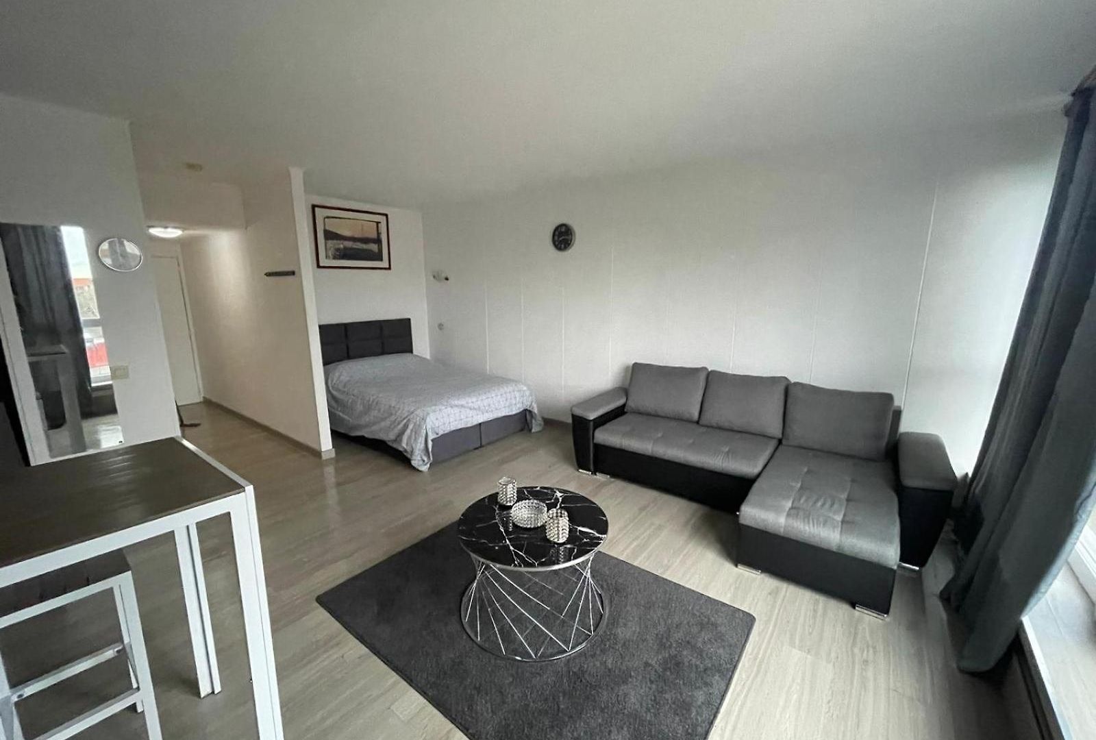 Elegant A Louise, Quartier Prestige De Apartment Brussels