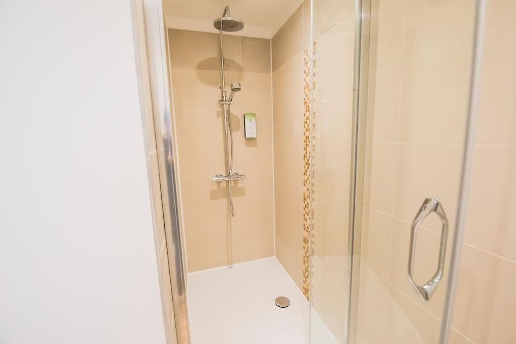Appartement Smart - Gare Du Midi Brussel