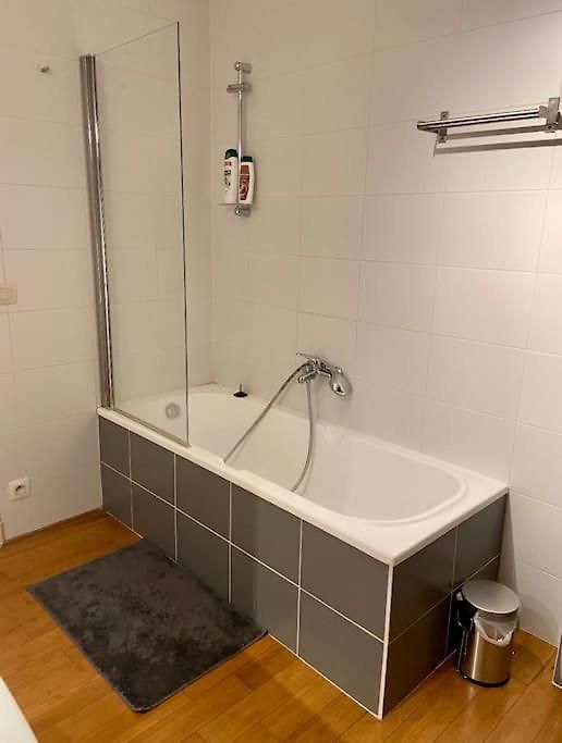 Apartment Cute Flat In