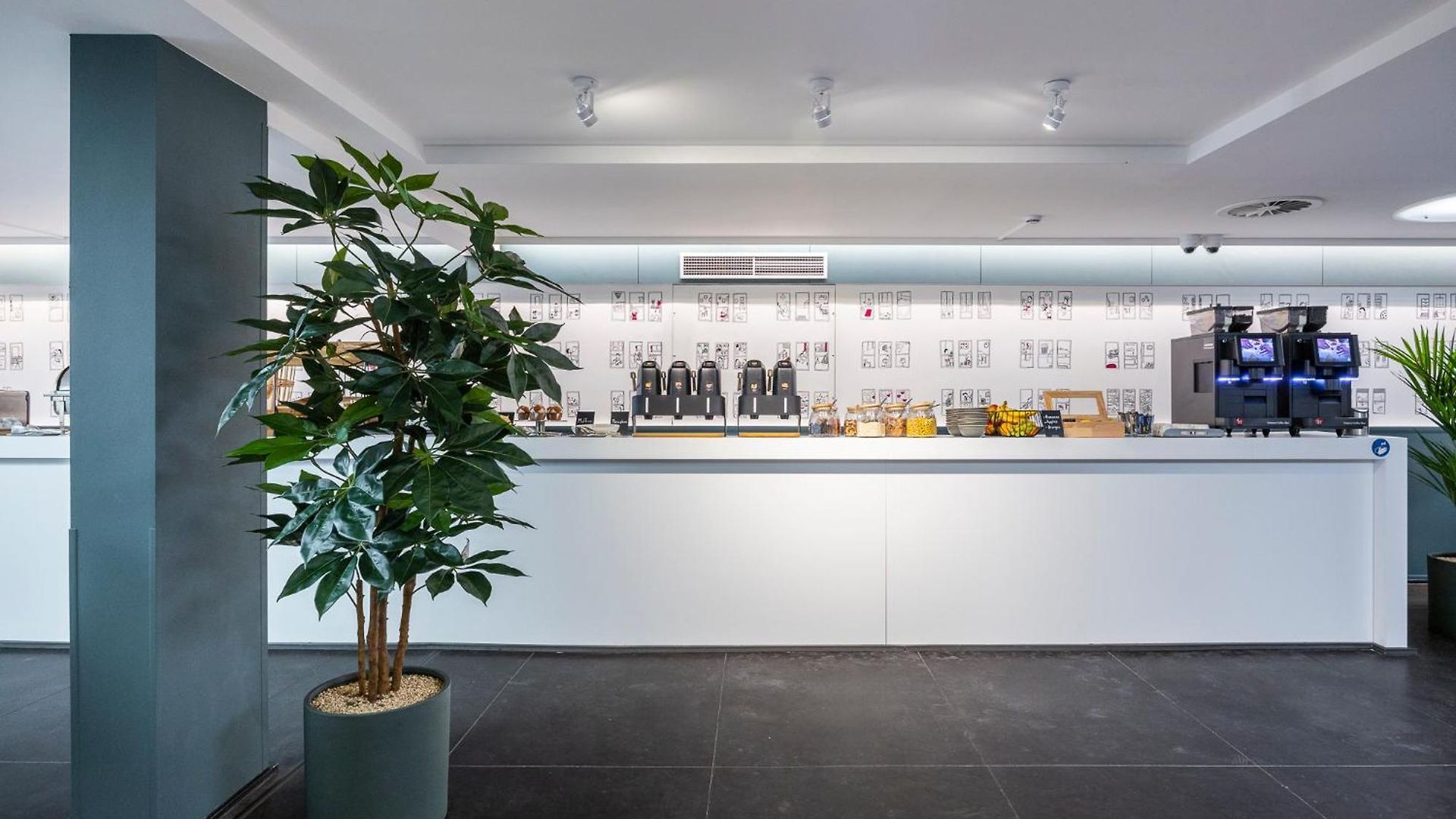Hotel Ibis Styles Louise 3*