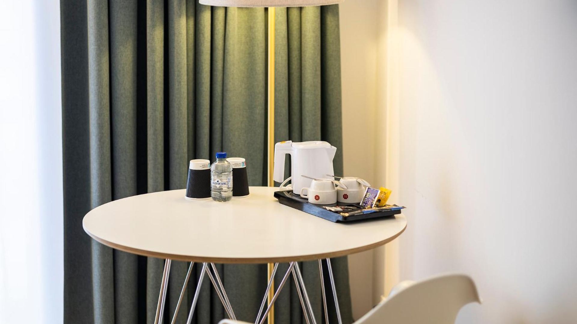 Ibis Styles Louise Hotel 3*