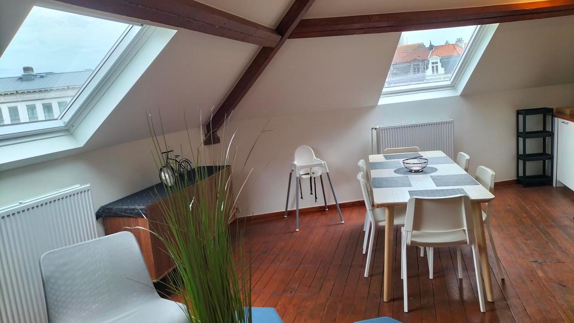 New Cozy In Porte De Hal Brussel