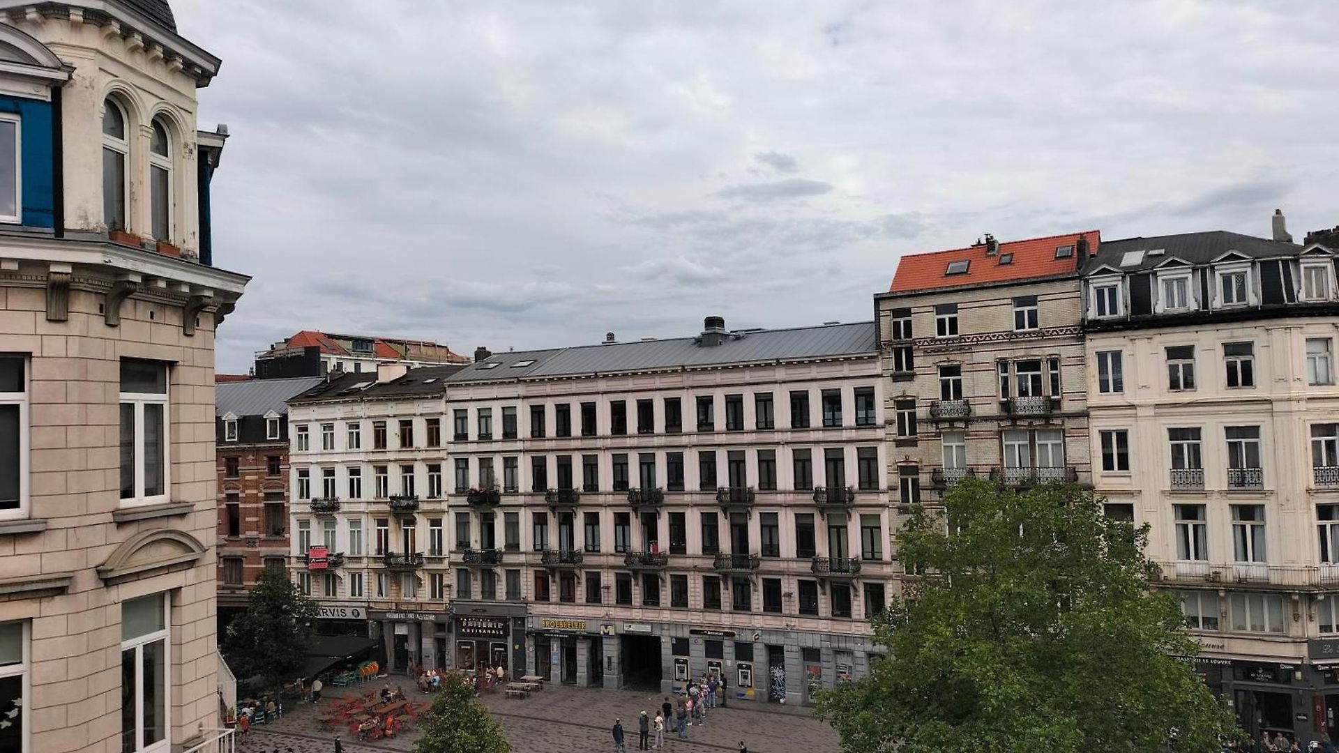 New Cozy In Porte De Hal Appartement Brussel
