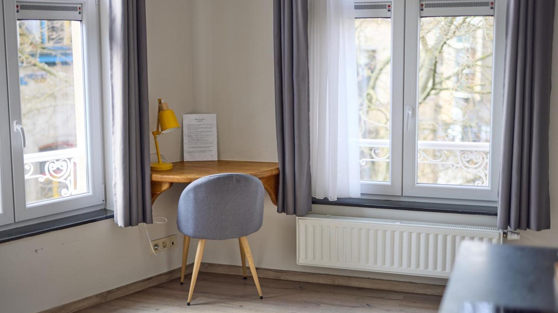 Schuman Luxe Apartment