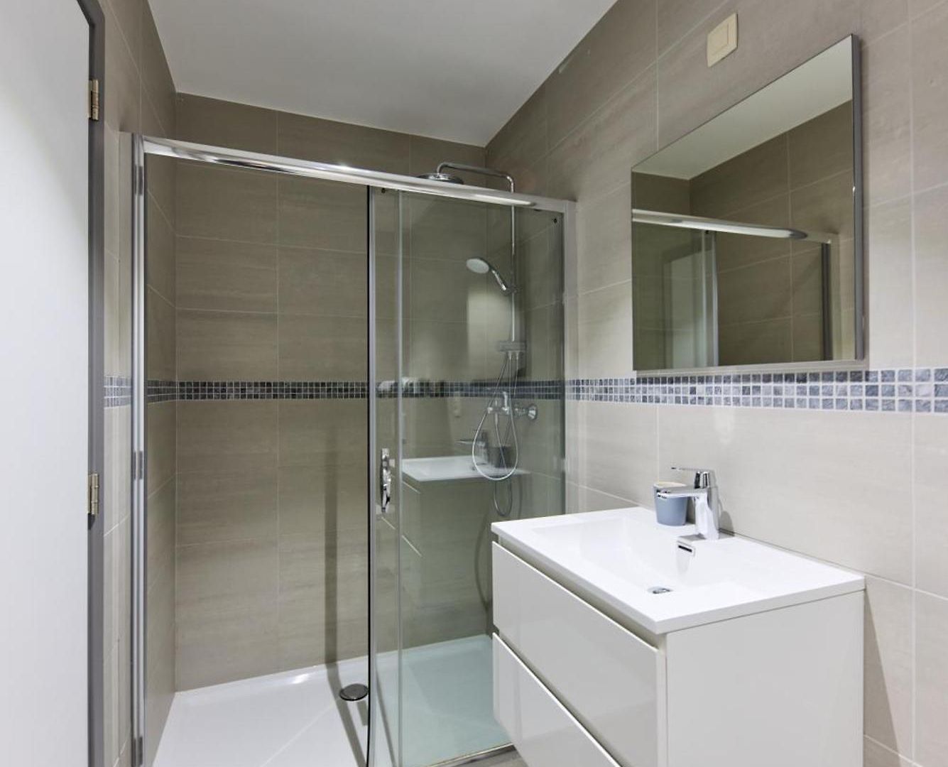 Schuman Luxe *