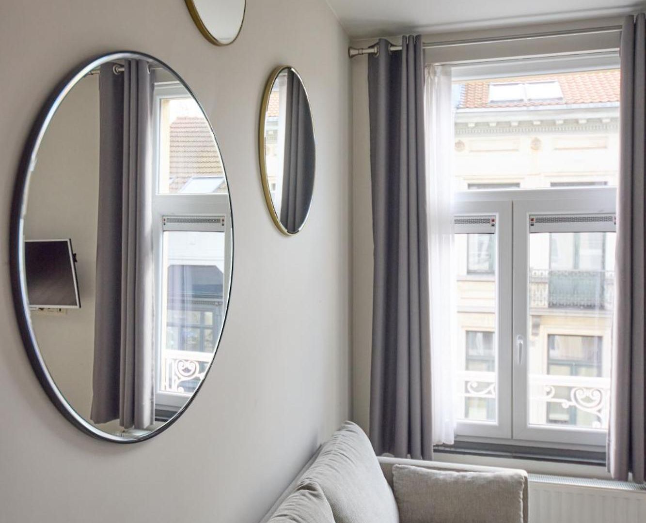 Schuman Luxe Apartment Brussels