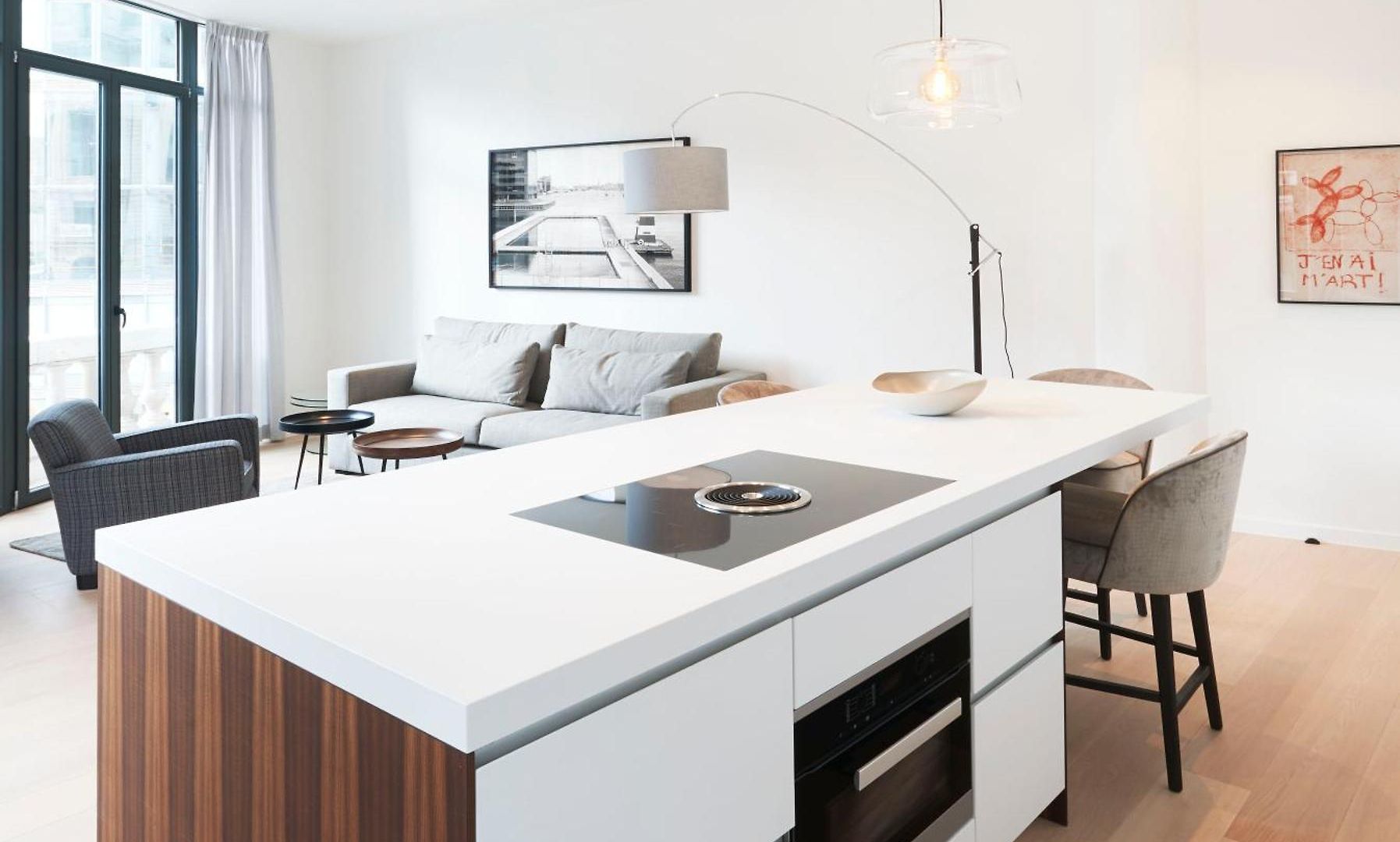 Modern 1br - 90 Sqm