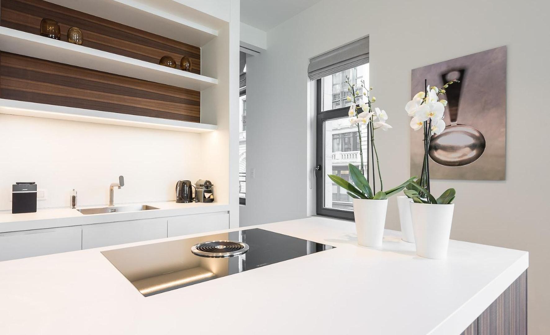 Modern 1br - 90 Sqm *