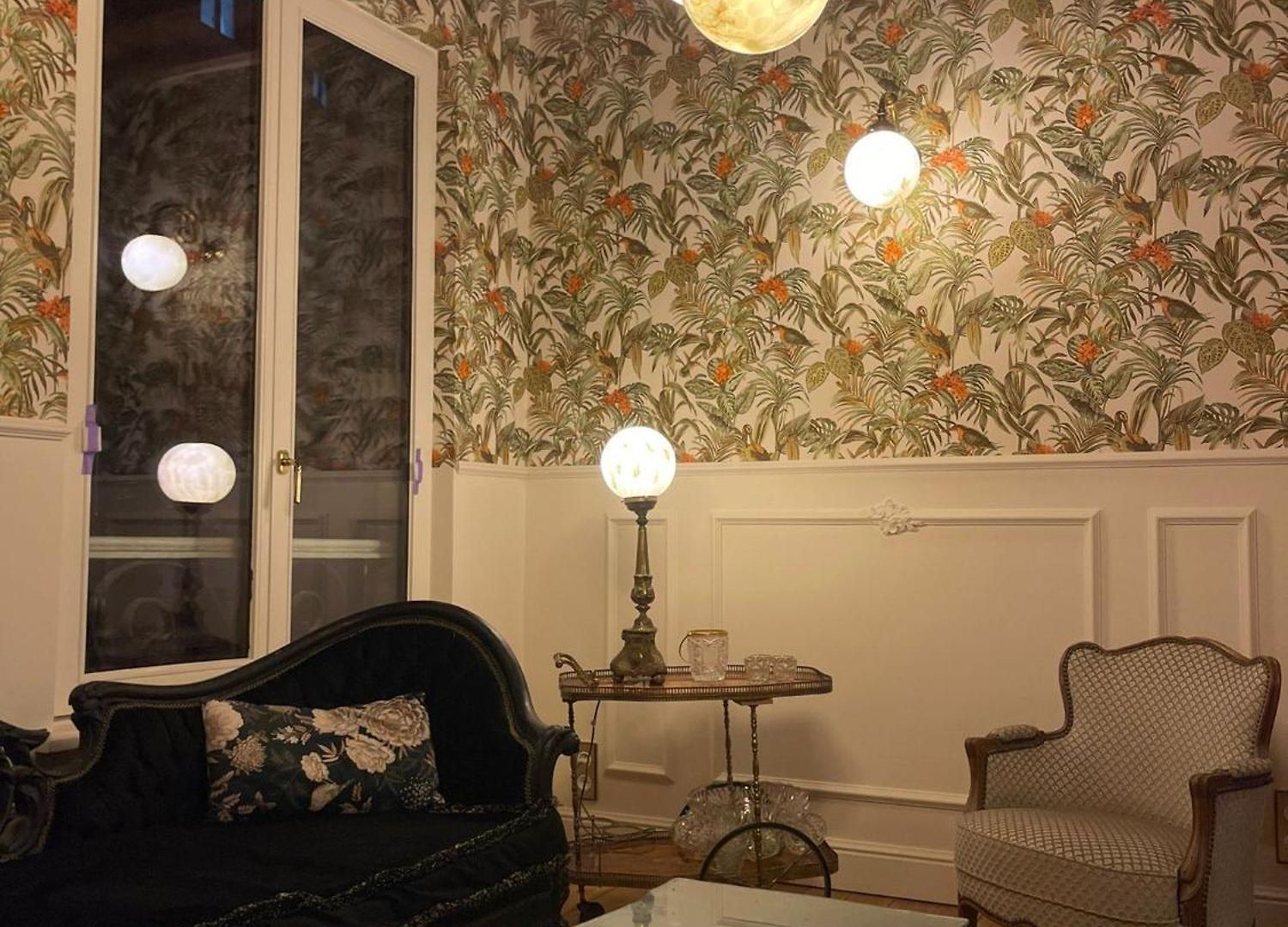 La Petite Foret Art Deco In