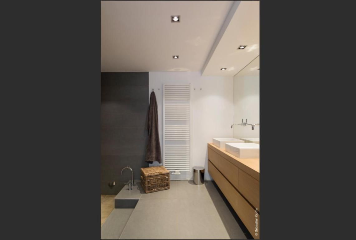 Apartment Flagey Terrace Design *