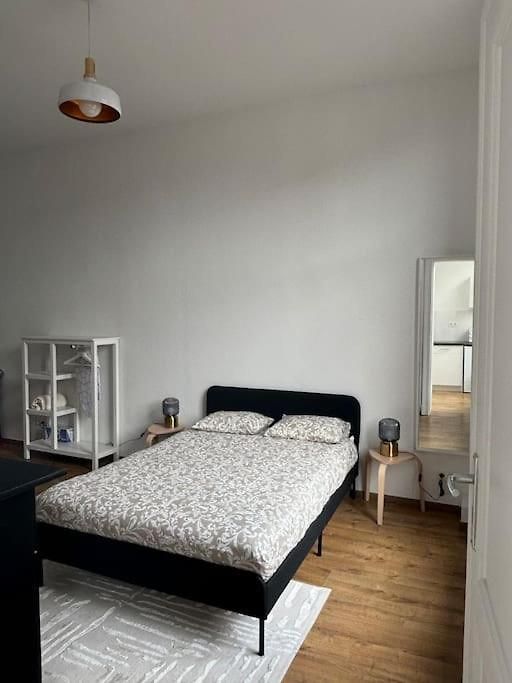 Issa Apartment