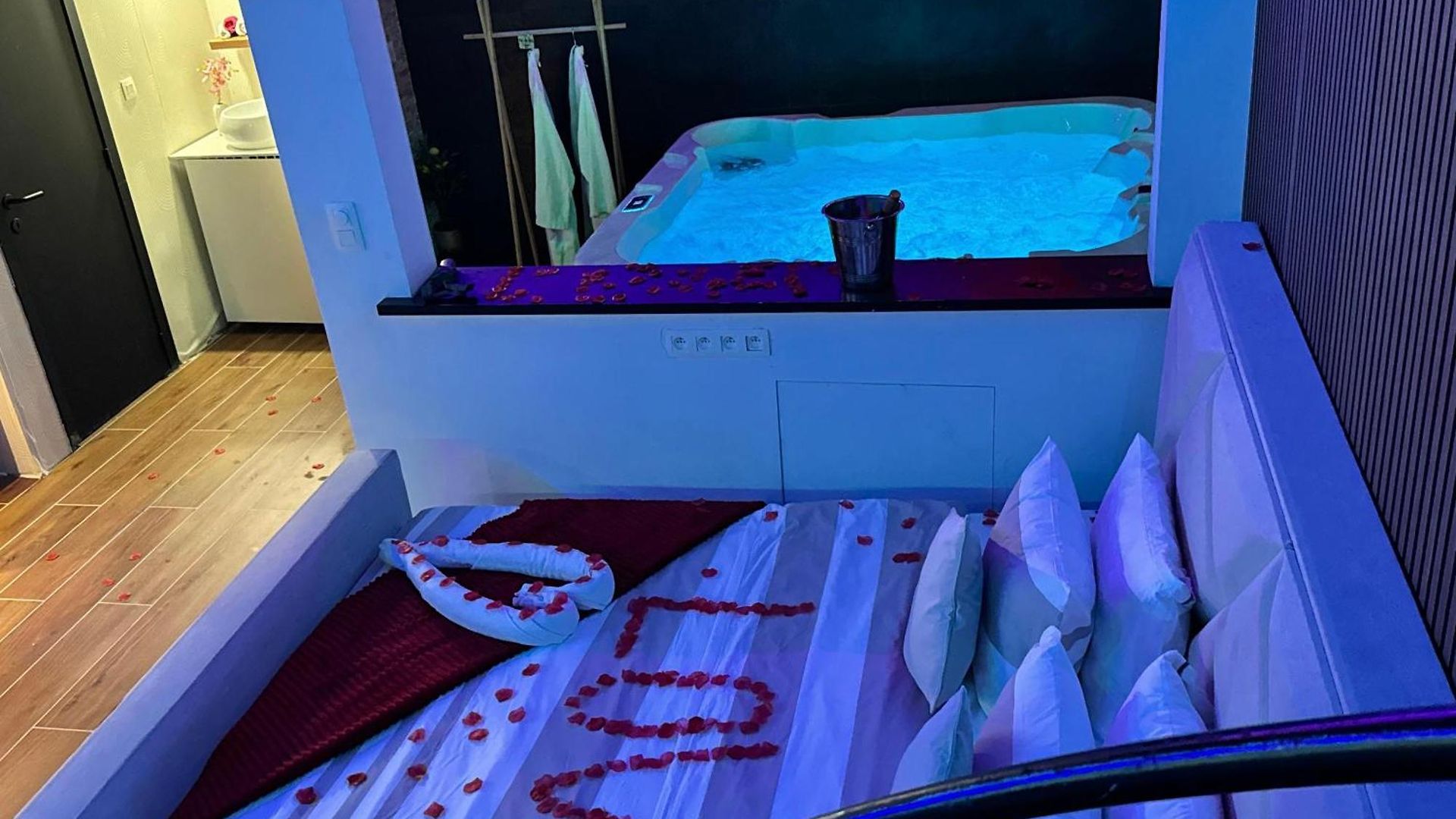 Bolingo Love hotel Brussels