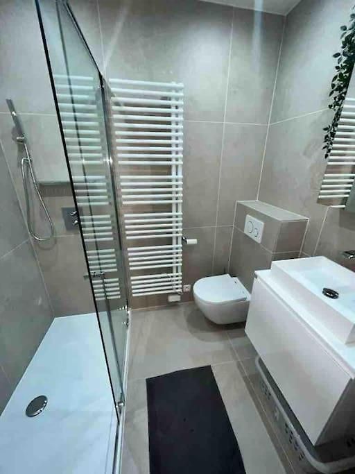 Avec Parking Gratuit Sur Place 5d Apartment Brussels