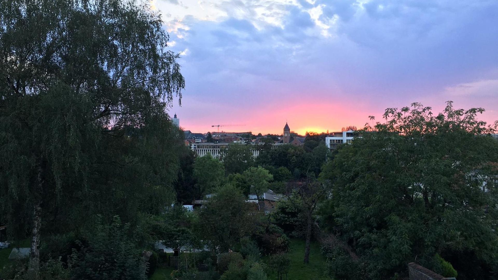 Woluwe - Lits En Mezzanine Bed & Breakfast Brussels