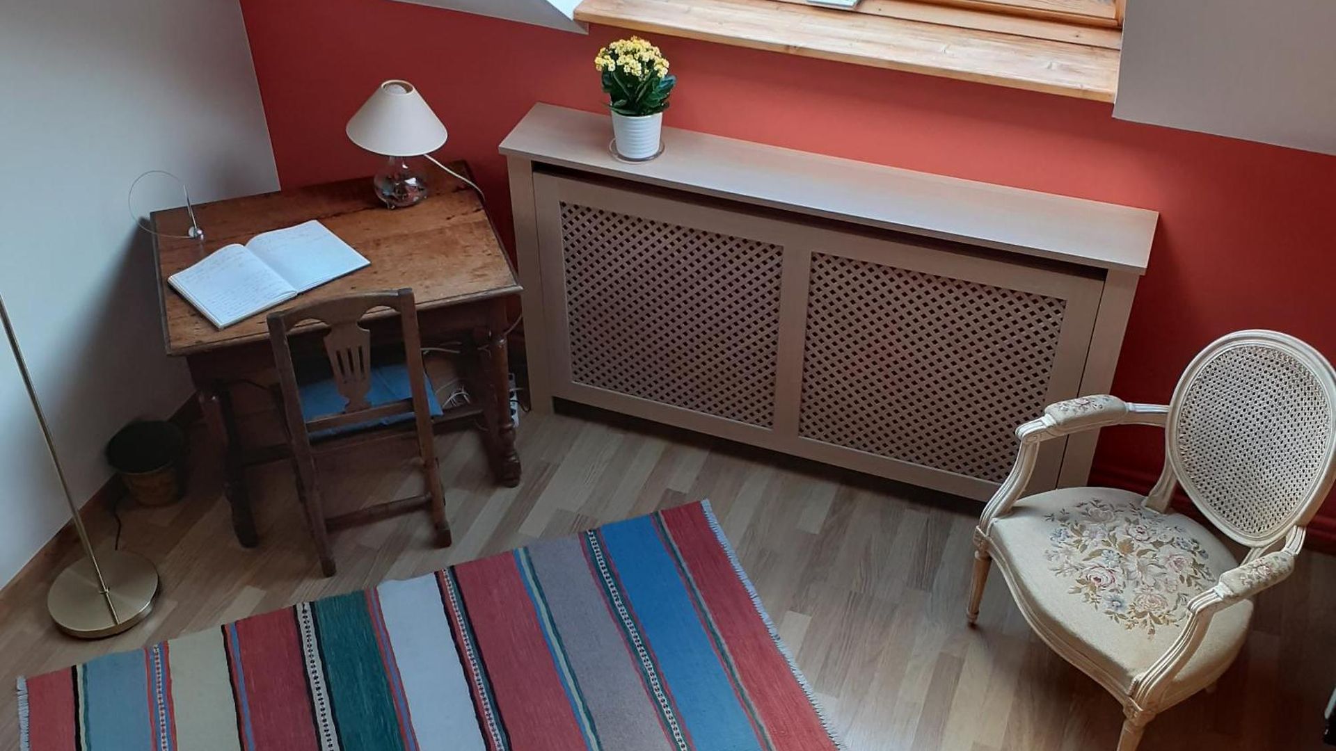 Woluwe - Lits En Mezzanine Bed & Breakfast
