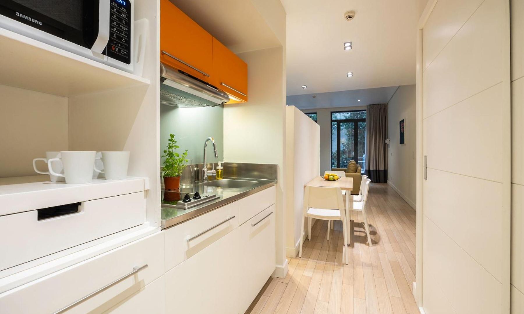 Aparthotel B-aparthotel Grand Place 4*