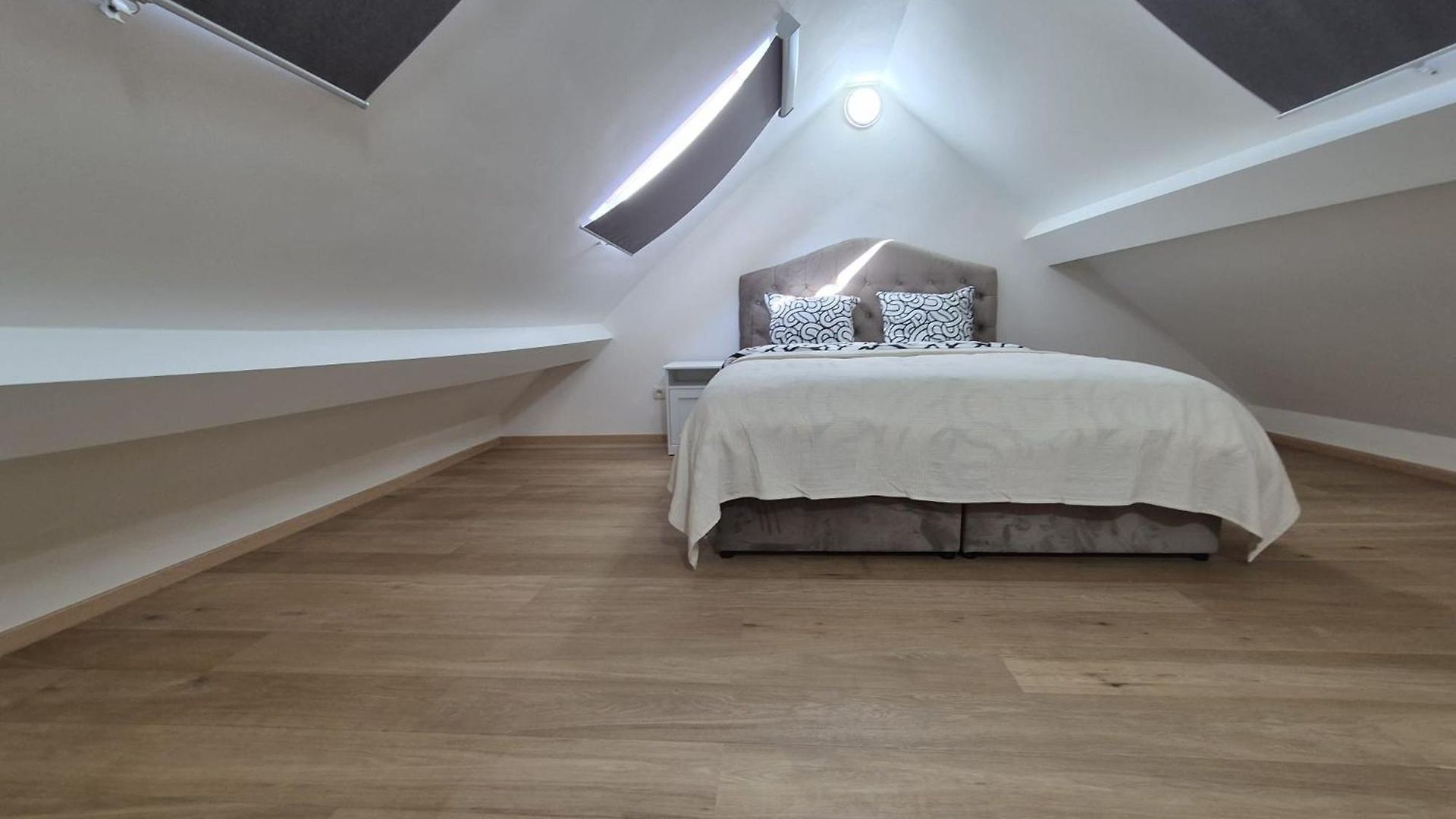 Apartment Cosy Duplex In Center Of Brussels