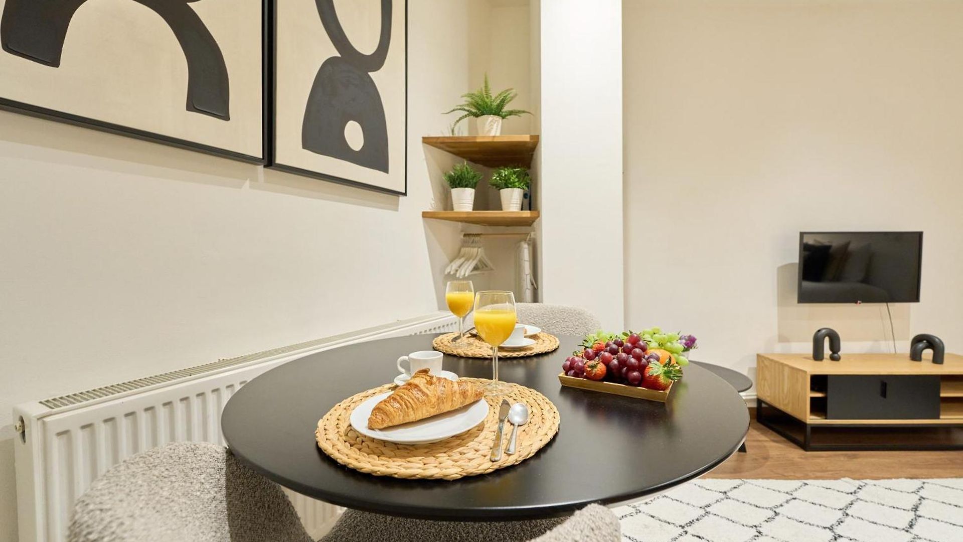 Appartement Compact & Stylish In *