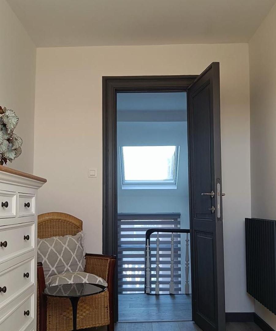 Modern Triplex 140m2 - 4 Bedrooms, 1 Living & 2 Bathrooms - 8 People In Apartment