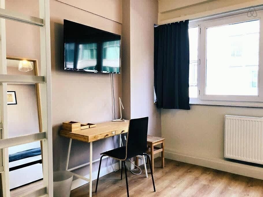 Apartment Fully Equipped Two Bedroom Schuman Area