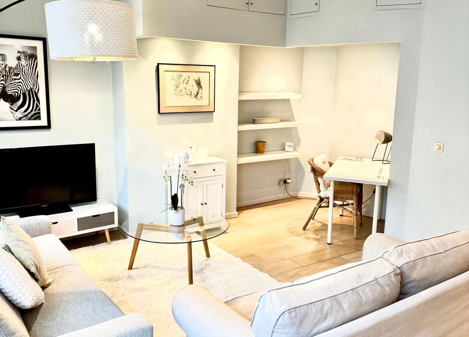 Apartment Beautiful 2 Bedroom Familiar Luxury Brussels