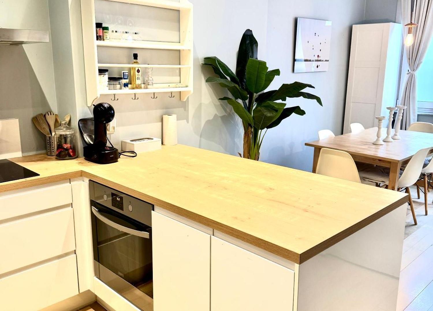 Beautiful 2 Bedroom Familiar Luxury * Brussels